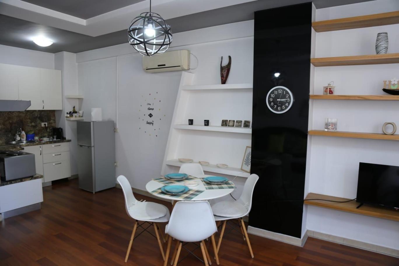 Ergi'S Host Apartment Tiranë Eksteriør bilde